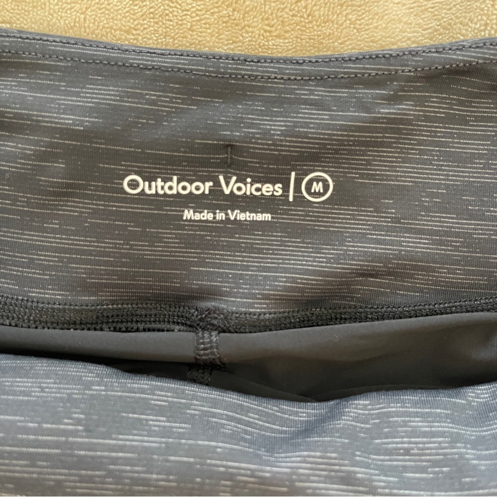 Outdoor Voices Women’s Skort. Size Medium. Tennis Golf Pickleball - Picture 4 of 5